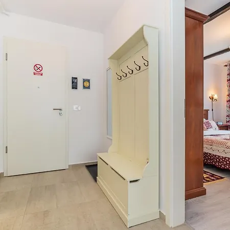 Dream Apartment *